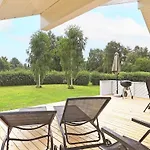 Luxury Retreat With Pool - By Traum Bøtø By