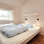 Luxury Retreat With Pool - By Traum Bøtø By